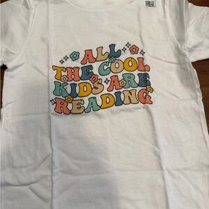 All The Cool Kids Are Reading Tee - White